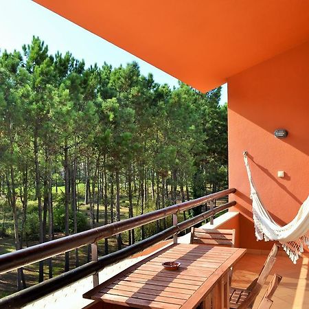 Apartamento Golf Resort 차르네카 외부 사진