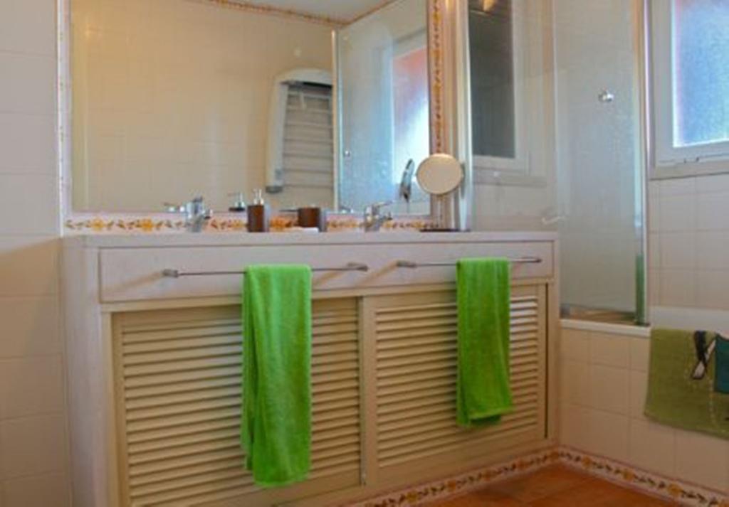 Apartamento Golf Resort 차르네카 외부 사진